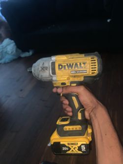 DeWalt 20V XR Brushless Impact Wrench