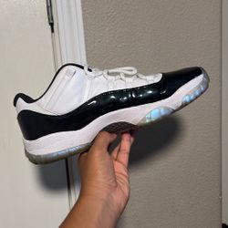 Emerald 11s 