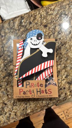 New Pack of 8 Pirate Party Hats