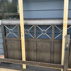 Queen Size Bed Frame W/box Spring 