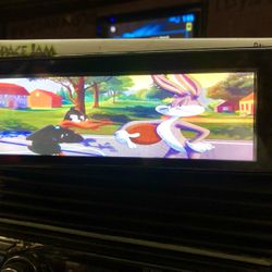 JVC KD-AVX77 El Kameleon DVD/CD/USB Receiver with 5.4-Inch Monitor, Proximity Sensor, Touchscreen Controls, Built-in Bluetooth, iPod/iPhone USB 2.0