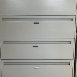 File Cabinets W/Keys 