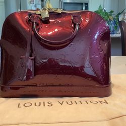 Louis Vuitton Alma Burgundy MM 12.2+11+5.5 