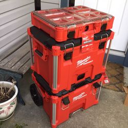 Milwaukee 3PC PACKOUT Set. Brand NEW.