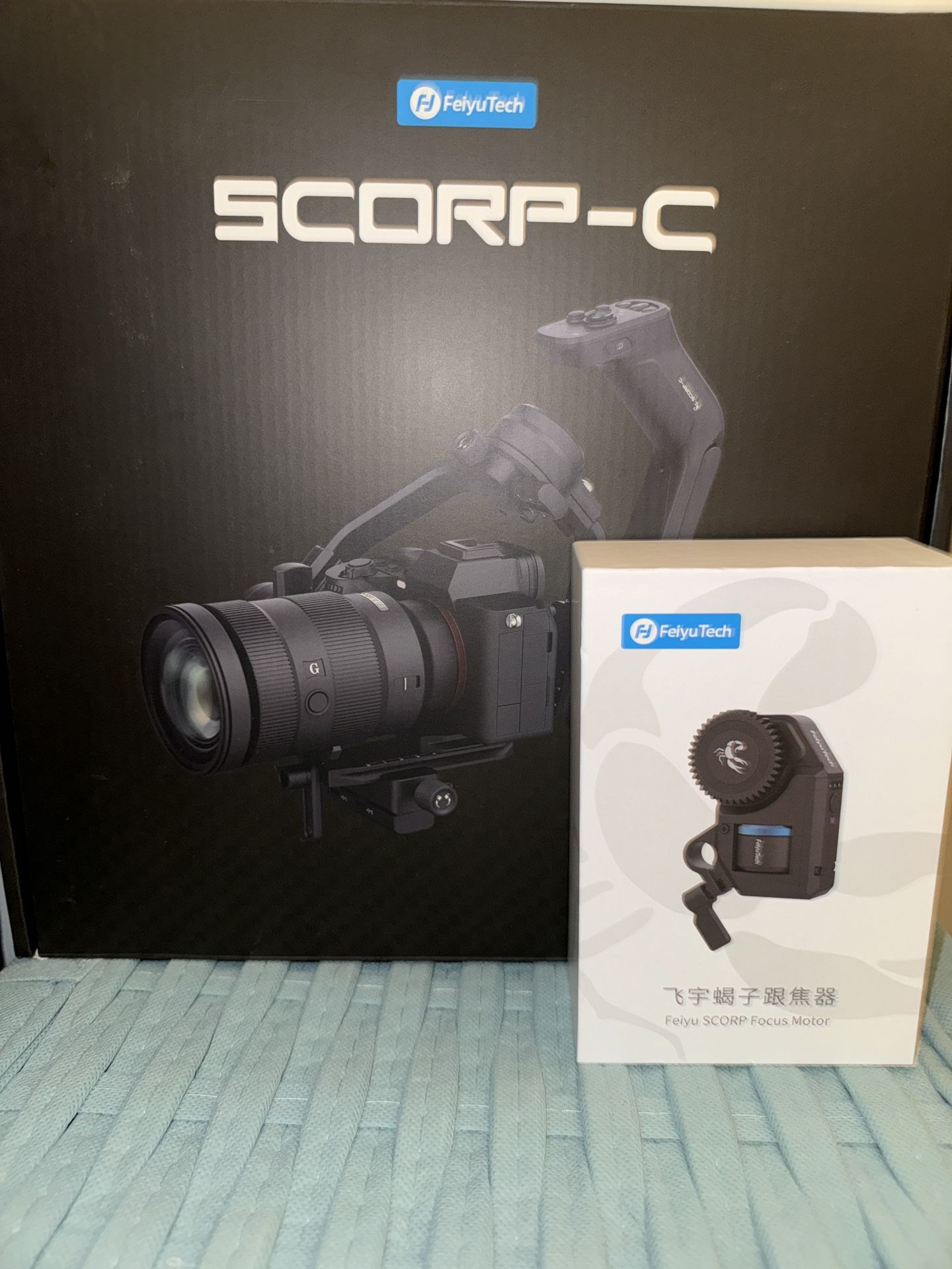 FeiyuTech SCORP-C 3-Axis Camera Gimbal Stabilizer for Filming Travel Video Vlog WITH FeiyuTech Follow Focus Lens Control Motor Set for SCORP Series C