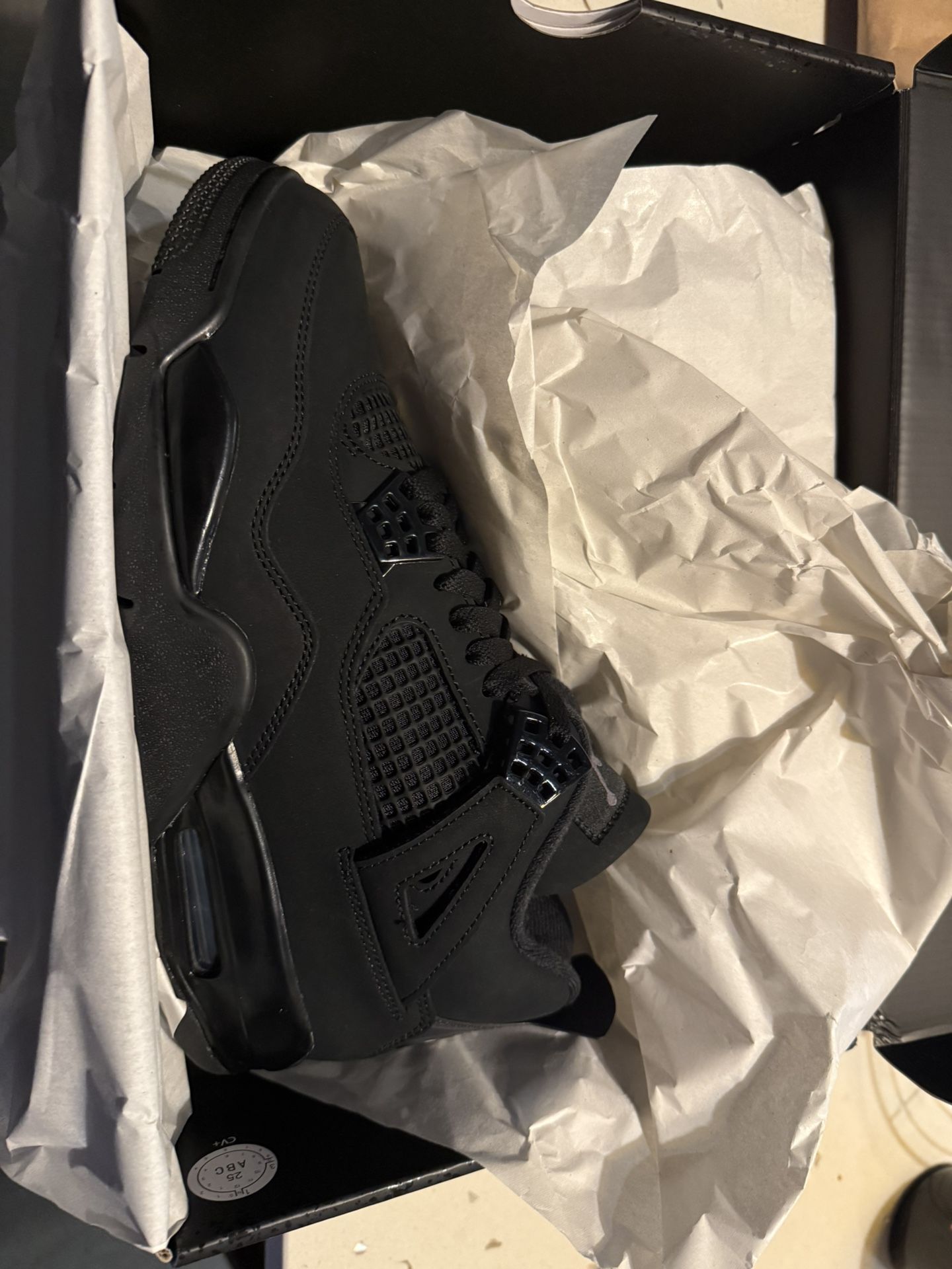 Jordan 4 Black Cat 9.5