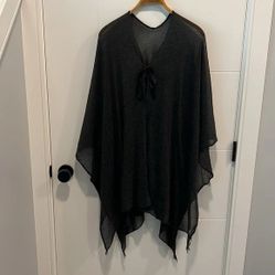 us Simons NWT shall one size fits all raw  hem
