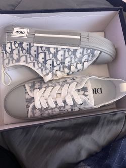 Dior Oblique Low-Top Sneakers