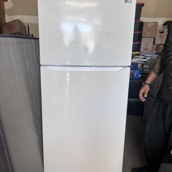 LG Refrigerator 