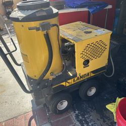LANDA. VHP 3-700 Hot Water Presure Washer