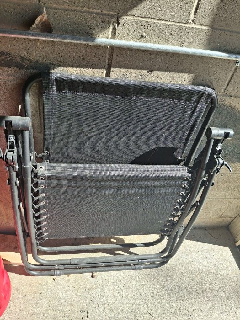 Outdoor Recliner