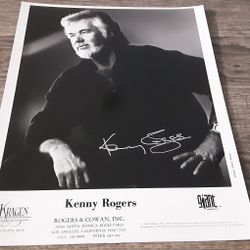 HAND SIGNED LEGENDARY KENNY ROGERS SIGNED PHOTO