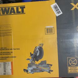 BNIB DEWALT 20v MAX XR 12 in. Cordless Double Bevel Miter Saw (Tool-only)
