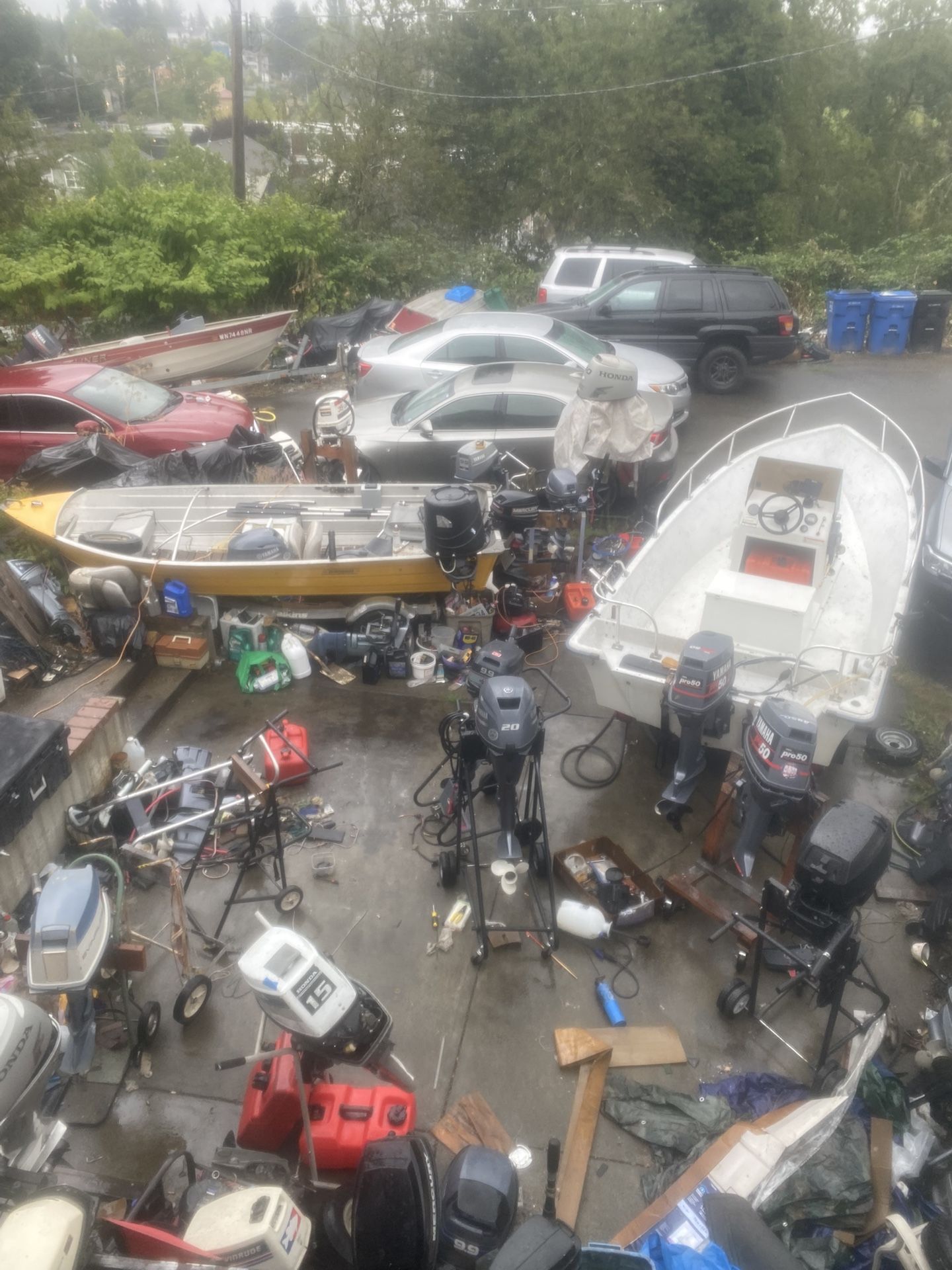 Many Aluminum Boats And Motors And Trailer