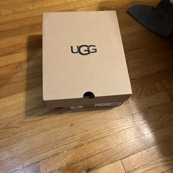 Ugg Size 7 Ultra Mini Women