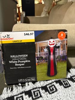 Halloween Airblown Inflatable White Pumpkin Reaper 5 Ft
