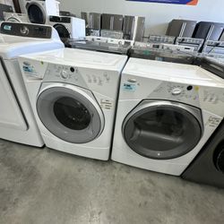 Ser Whirlpool Washer & dryer 
