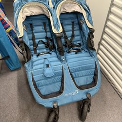 Double Stroller 