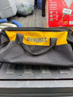 DeWalt Heavy-Duty Canvas Tool Bag