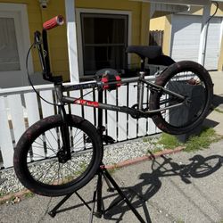 Subrosa Salvador Bmx Bike