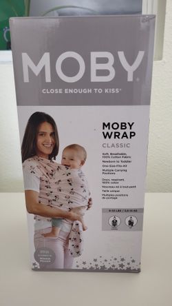 Minnie Mouse MOBY Wrap/ Portabebé marca MOBY con dibujo Minnie Mouse