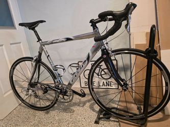 🔥🚲🔥Fuji Team Pro Road Bike 58cm (5'7 to 6'0)🔥🚲🔥