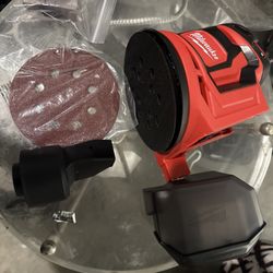 Milwaukee Sander 