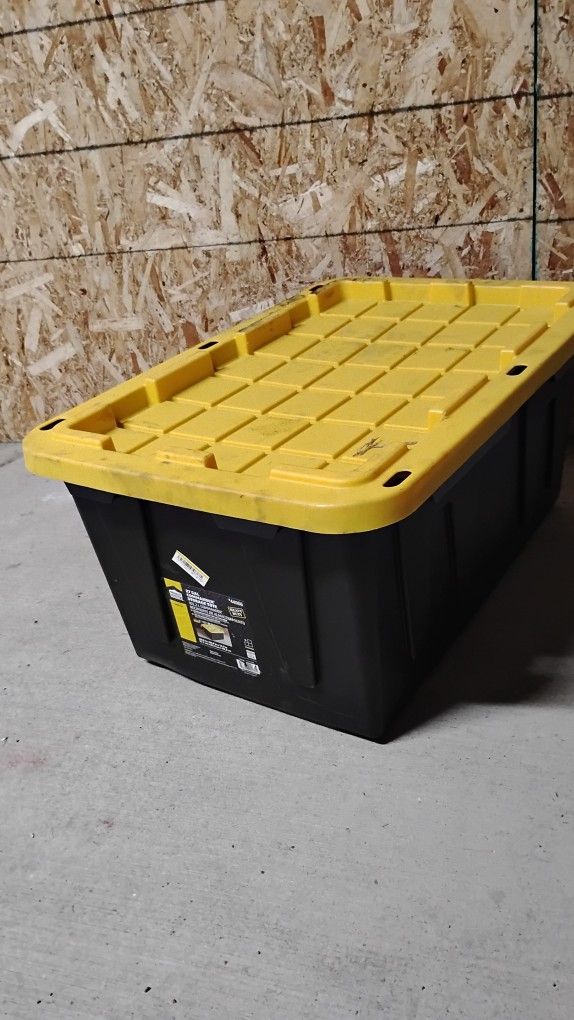 Heavy Duty Storage Tote, 27 Gallon, Storage Tote 30.6"LX20.6"WX14.3"H
