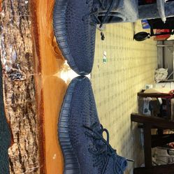 Adidas Yeezy 350 Boost V2