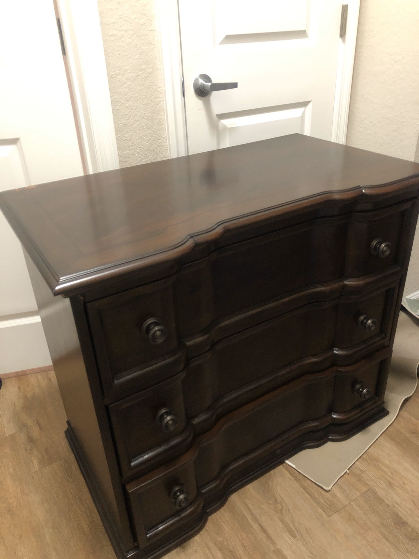 Wood dresser drawer furniture