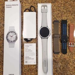 other woman Samsung Galaxy Watch 6 - Your Wellness Partner