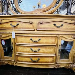 AICO By Michael Amini FIRENZE Sideboard