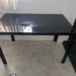 Dining Table With 4 Chairs 