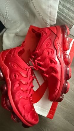 Nike Air VaporMax Plus Red Sneakers