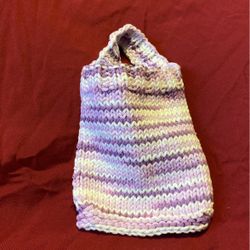 Knitted Infant Bib