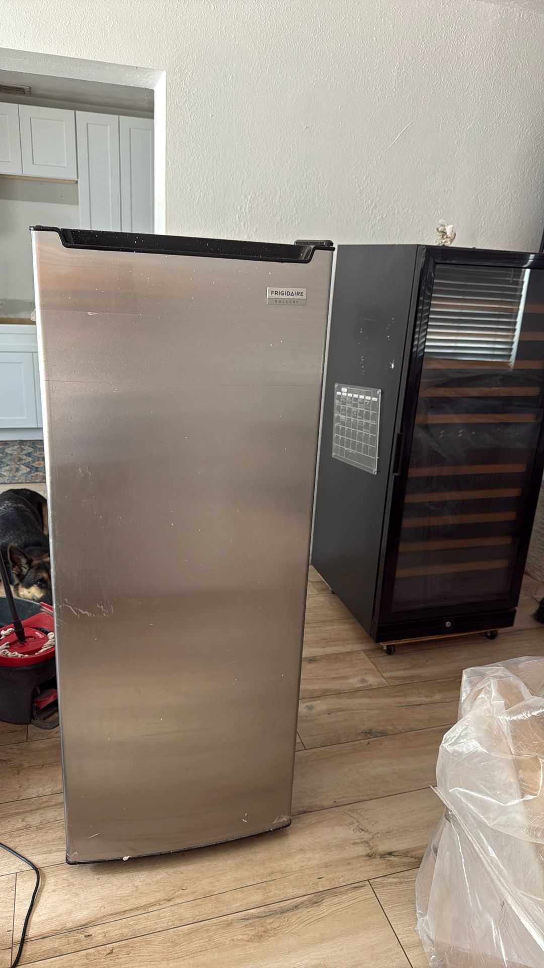 Frigidaire Upright Fridge Or Freezer