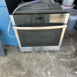 27” GE Wall oven