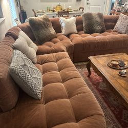 Beautiful COMFORTABLE Sectional (3 Pieces)