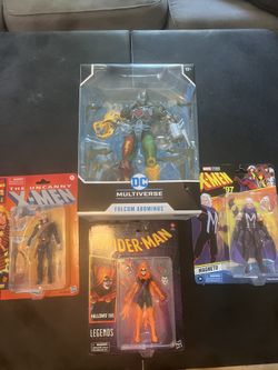 Action Figure Bundle - Dc And Marvel Legends 