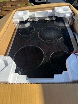 Black Glass Electric Cooktop 4-Burner