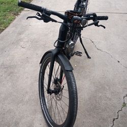 2022 Giant Fast Road e+ Pro