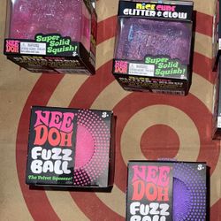 Needoh Glitter And Glow In The Dark Nice Cube  Solid Squishy Toy