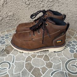 WORK BOOTS ARIAT COMPOSITE TOE SIZE 6 WOMEN 