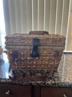 Wicker Picnic Basket 