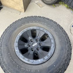 Yokohama Geoland A/T 17s