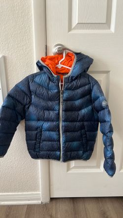 Boys puffy Jacket size 5 $ 10