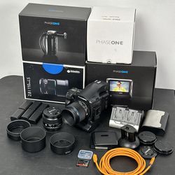 Phase One IQ280 and 645 DF+ Body + Grip - Schneider 110mm and 80mm