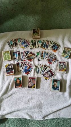 Baseball cards, assortment 1988 topps