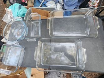 Anchor Hocking 5 pieces set. Make offer for all.