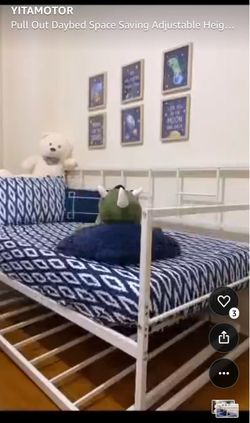 Twin bed and pull out on the bottom